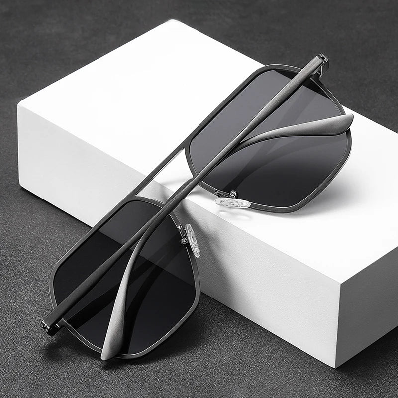 Luxury Metal Photochromic Sunglasses