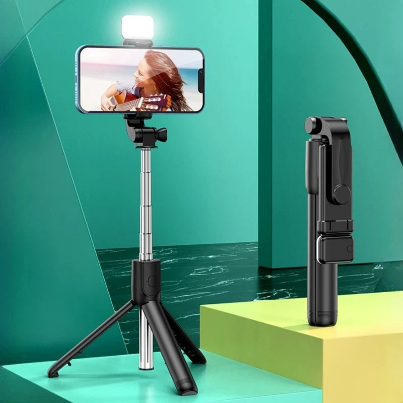 Wireless Bluetooth Selfie Stick