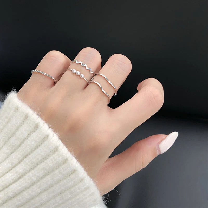 Hollow Round Opening Women Finger Ring