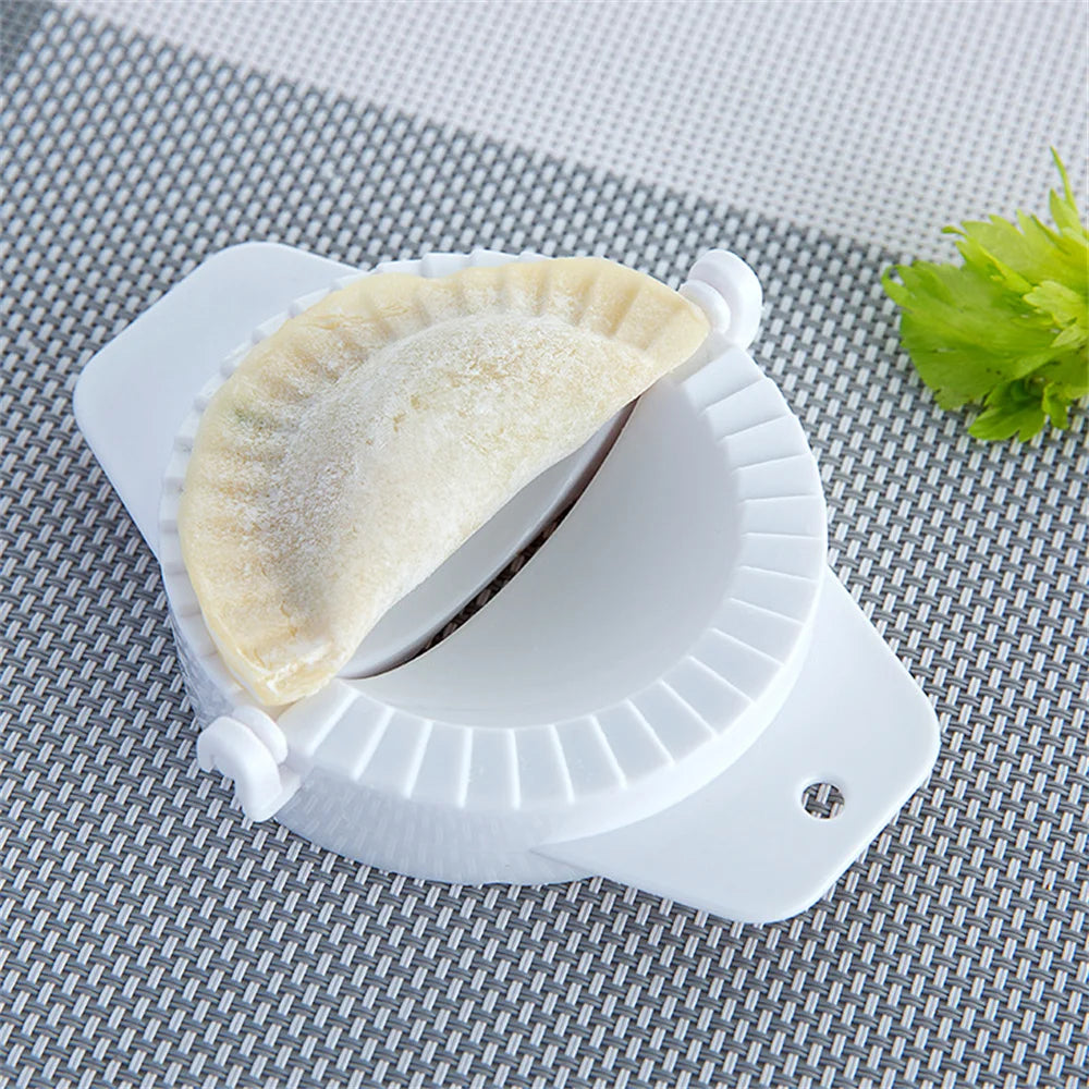 Plastic Dumplings Maker